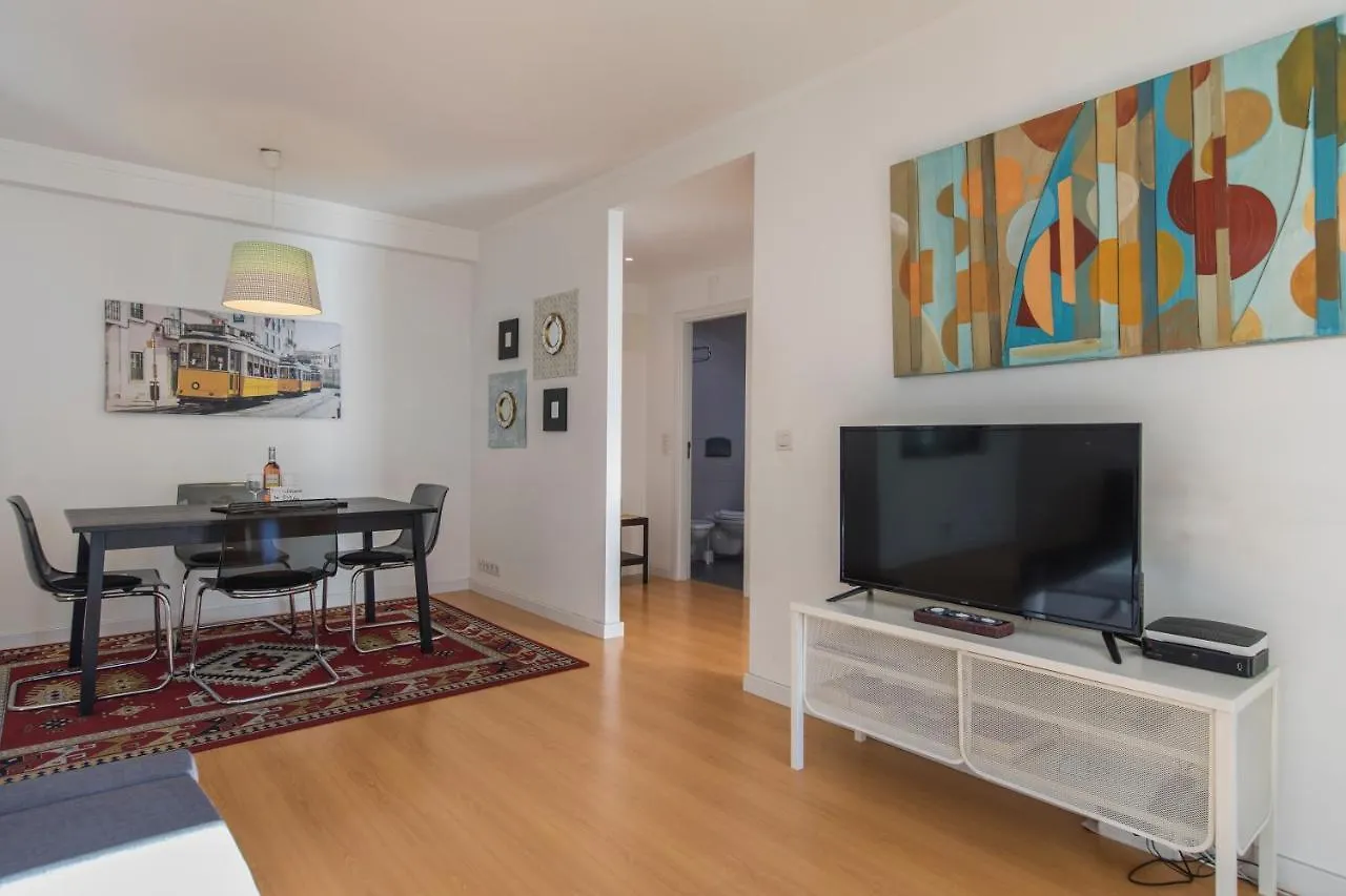 014 A - Charming Apartment In Lisbon Center With Garage Portugal